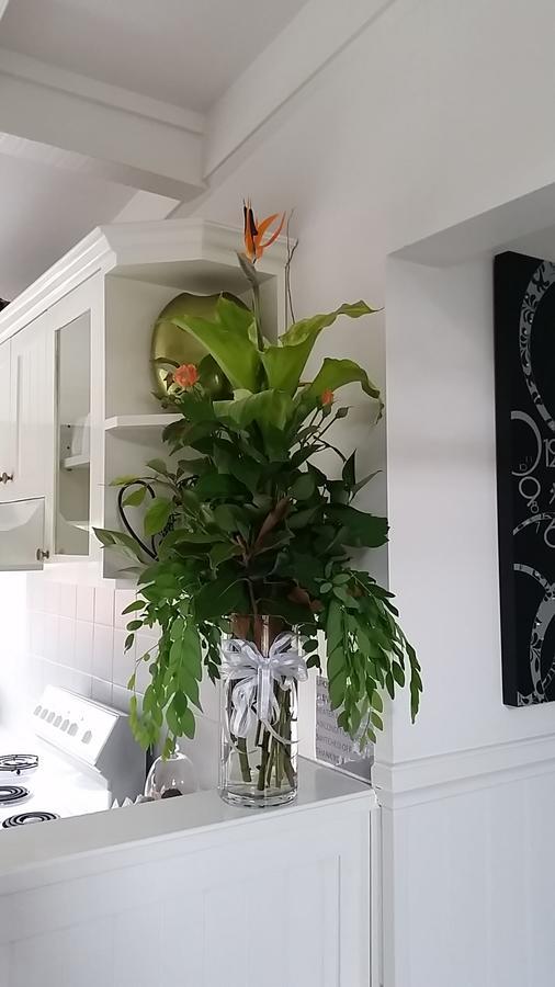 Creek Cottage Bed And Breakfast Traralgon Ngoại thất bức ảnh